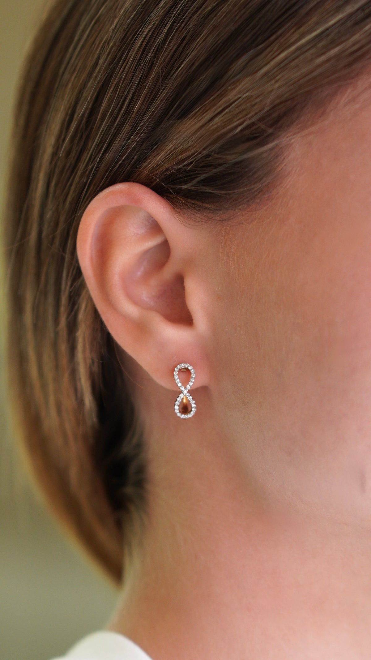 Aretes Infinito