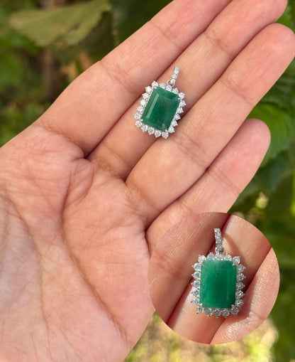 Dije de Esmeralda & Diamantes
