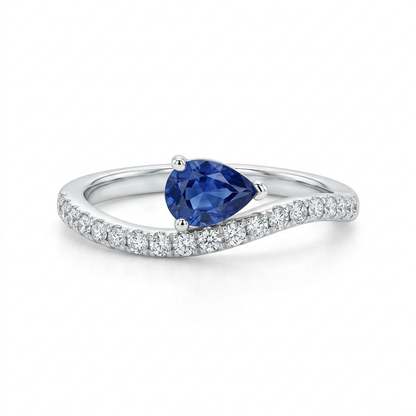 Anillo Wavy con Zafiro