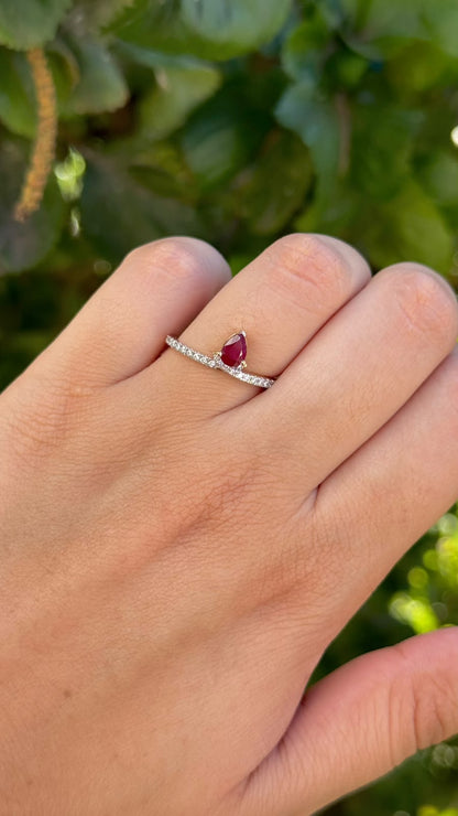 Anillo Rubí Pera & Diamantes